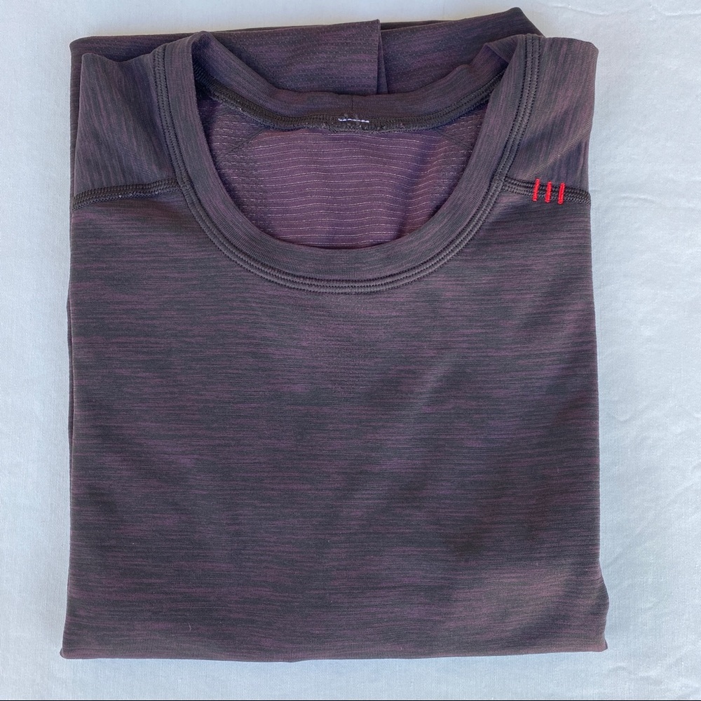 Lululemon Men’s Metal Tech Vent  Black/Maroon XL